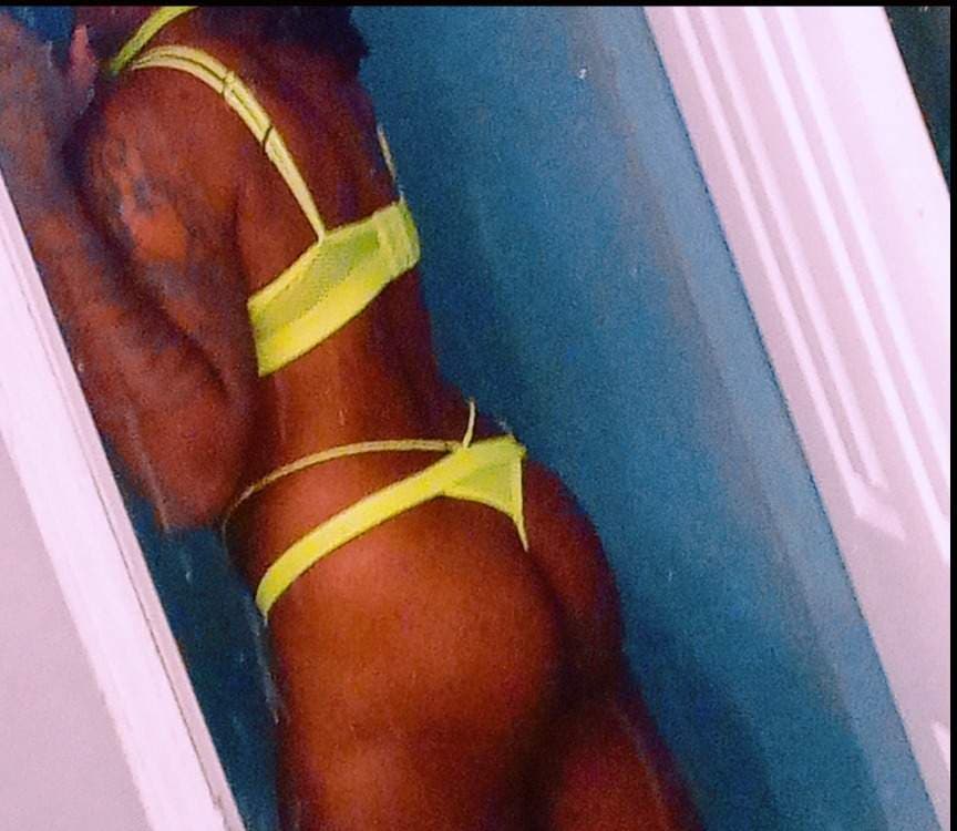 Submissive21