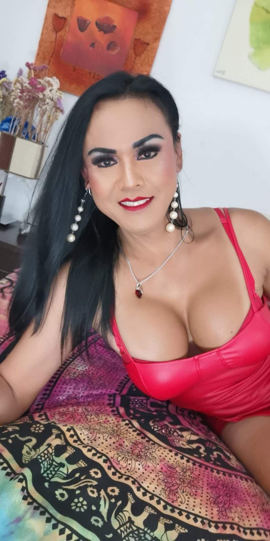 🦋 Ladyboy TS Tiara 🦋
