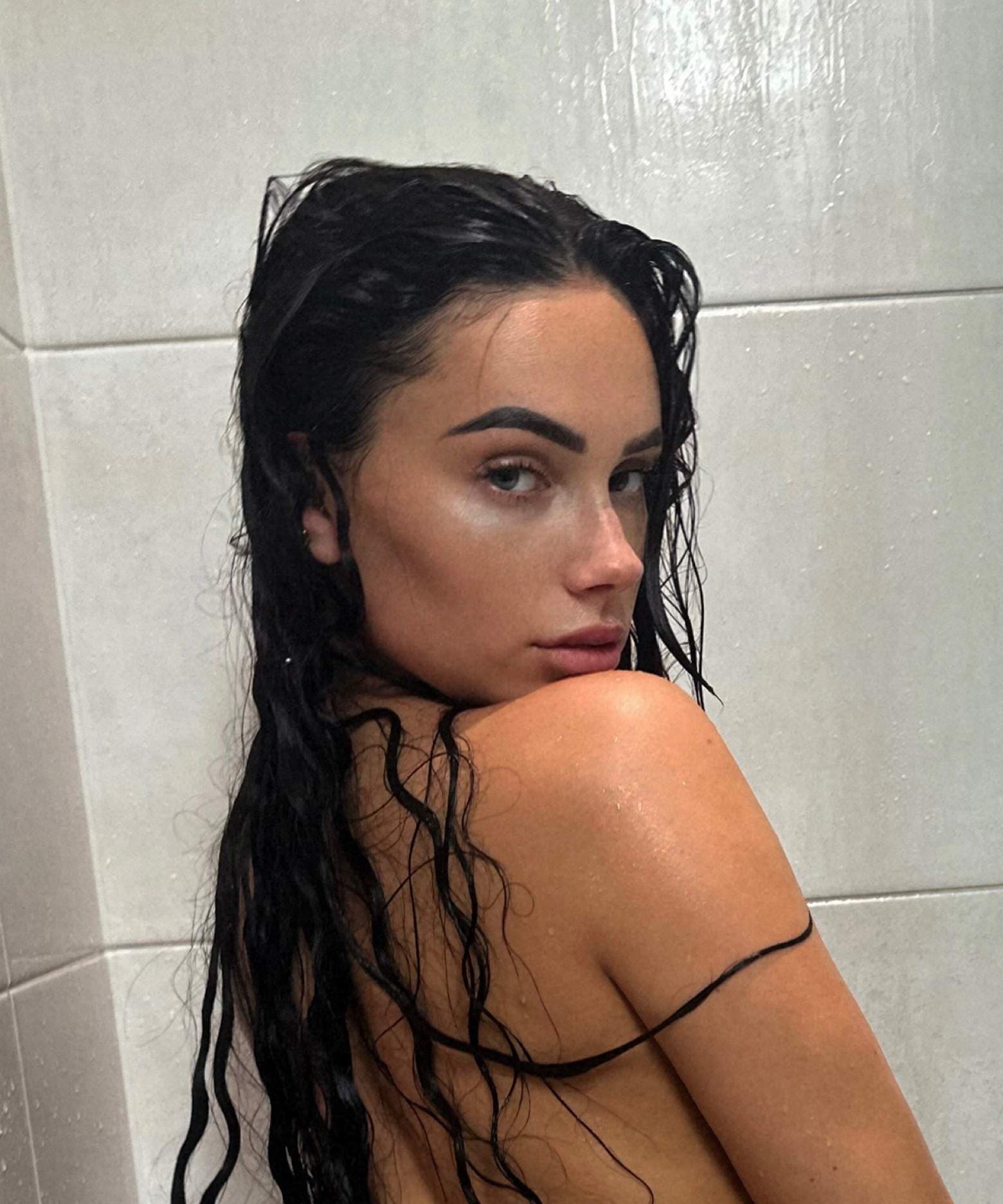BRONTË B