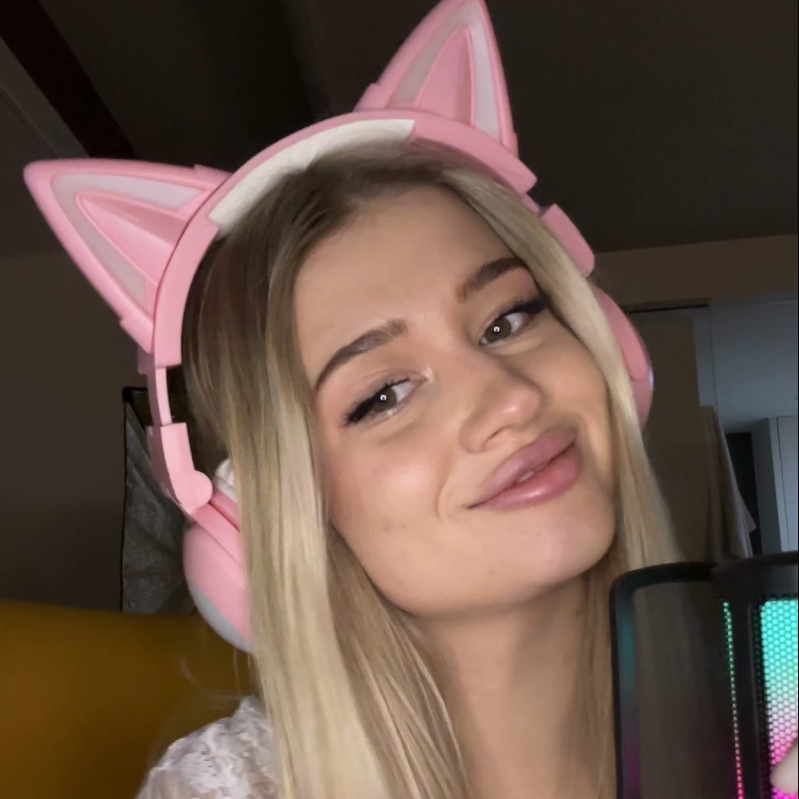 ❣️18yo Natasha Lil Princess❣️