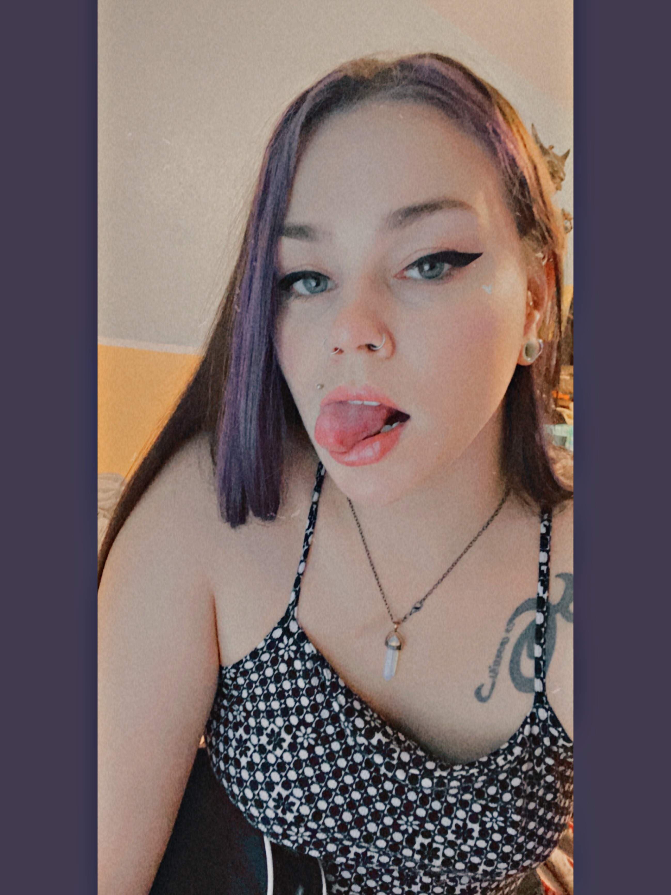 𝕕𝕒𝕟𝕚𝕜𝕒 𝕓𝕝𝕒𝕫𝕖 💖