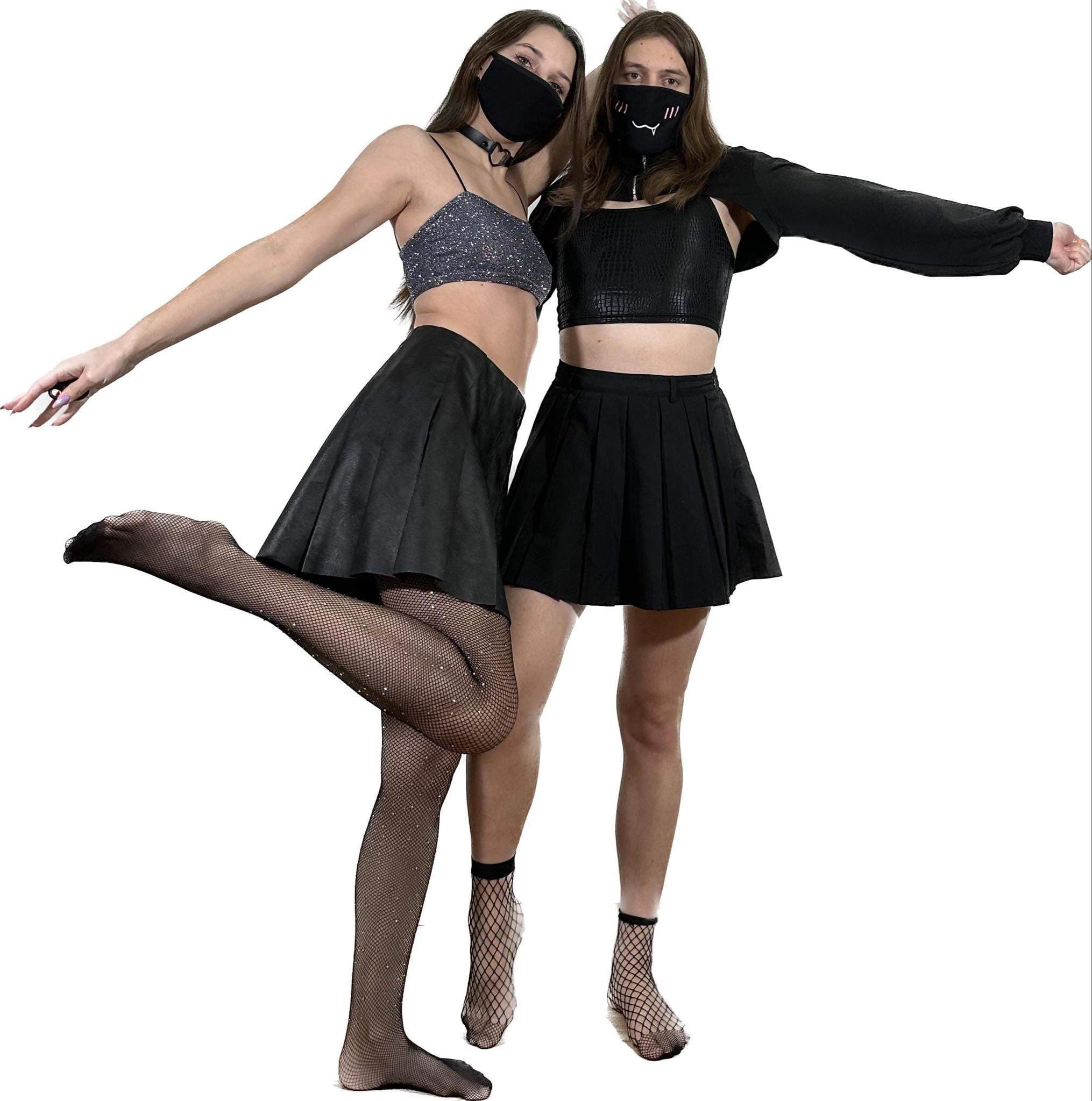 Boyfriend_in_skirt