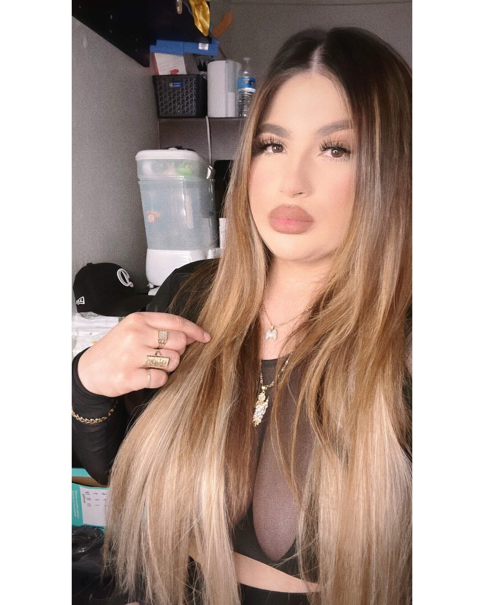 My Exclusive page 💓👩🏼