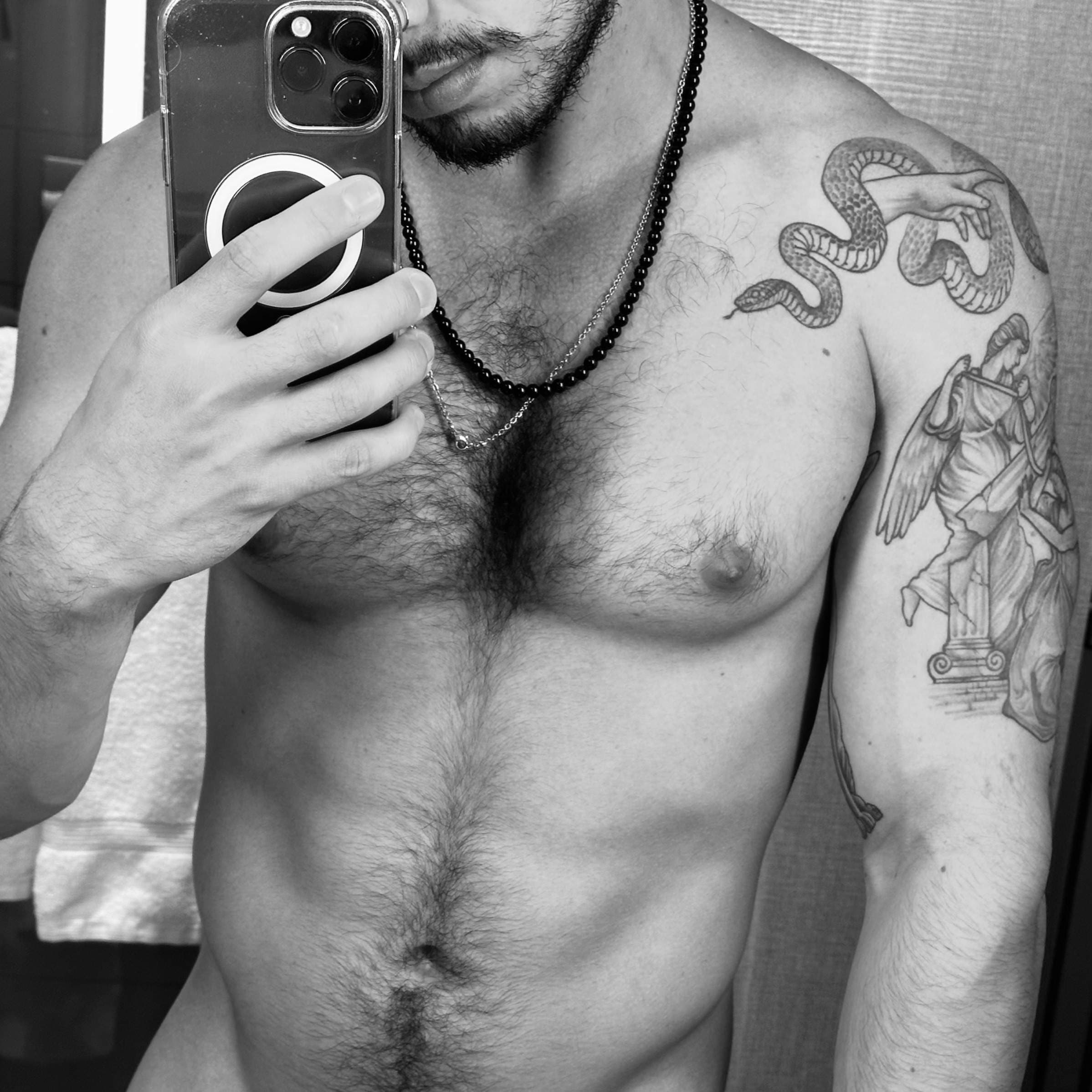 Raphael Grey