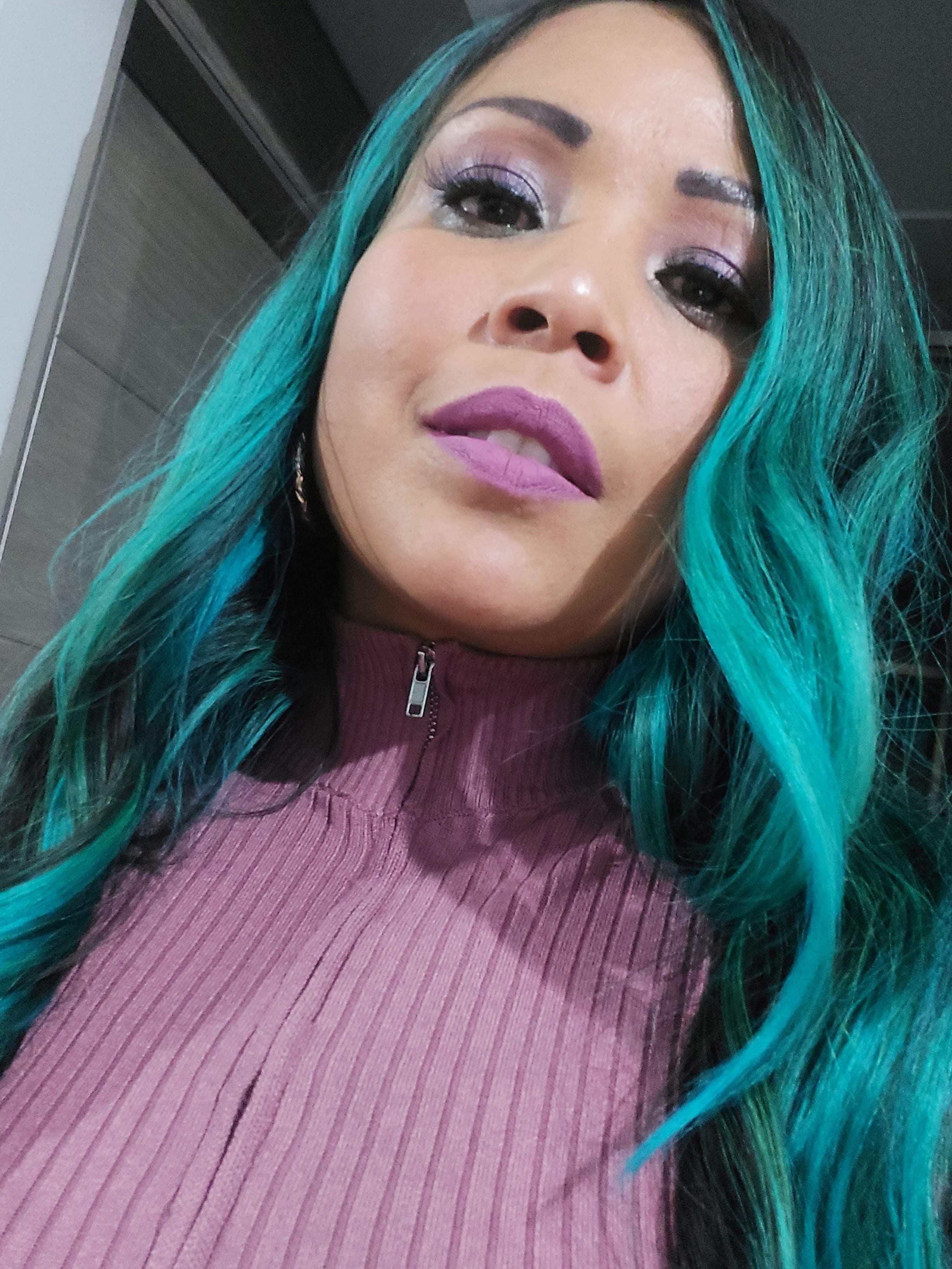 MORENITA LATINA