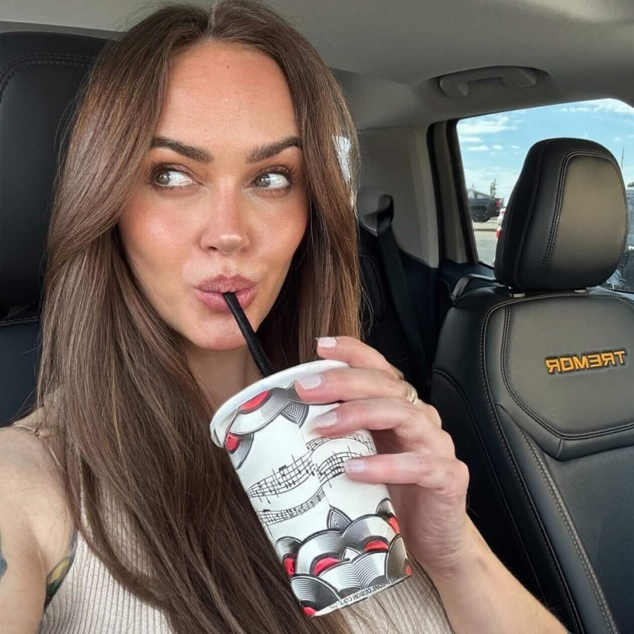 Alyssa Barbara (Krista T)