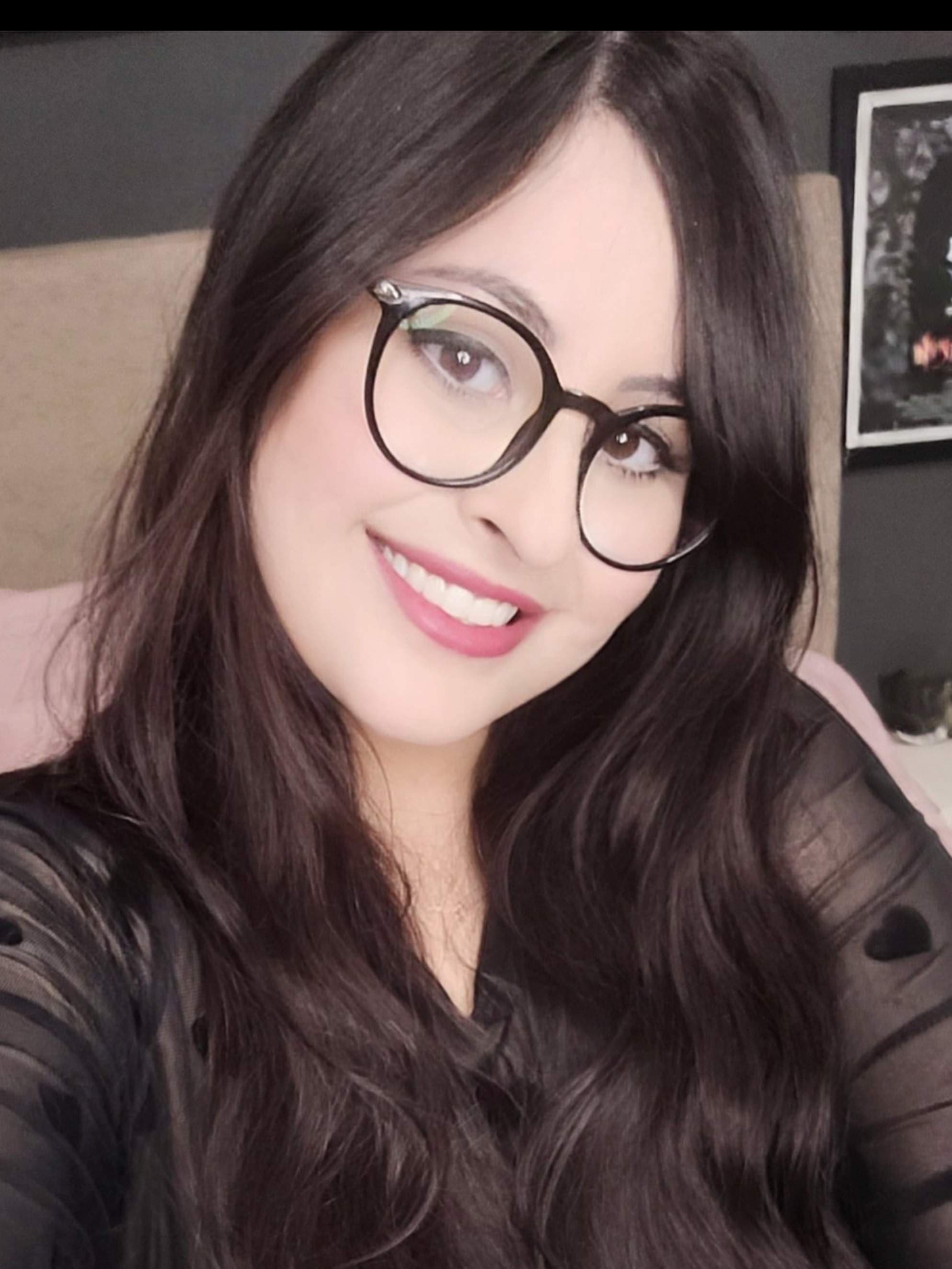 Curvy Geek - video call, sext & custom