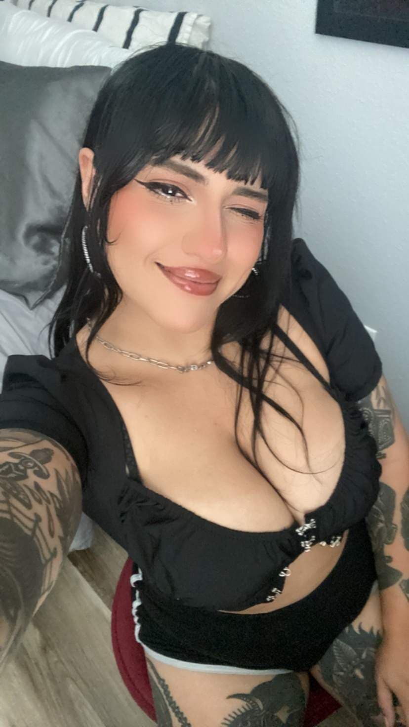 mila valentine