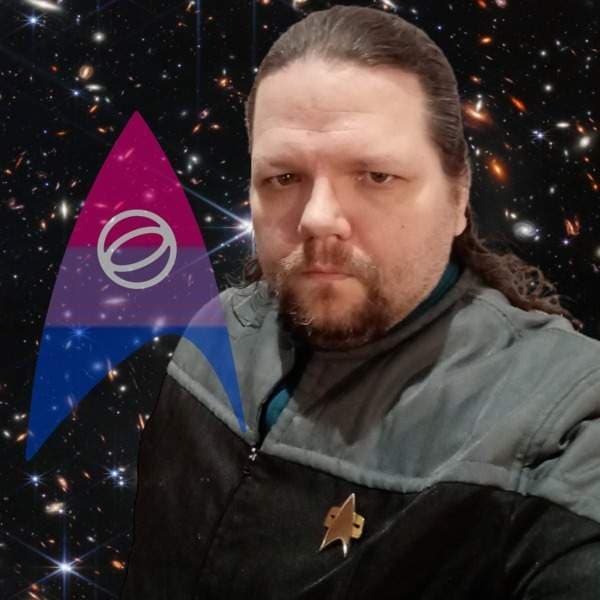 Commander MacLeod