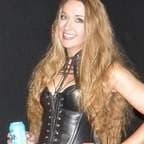 Domina Mariella