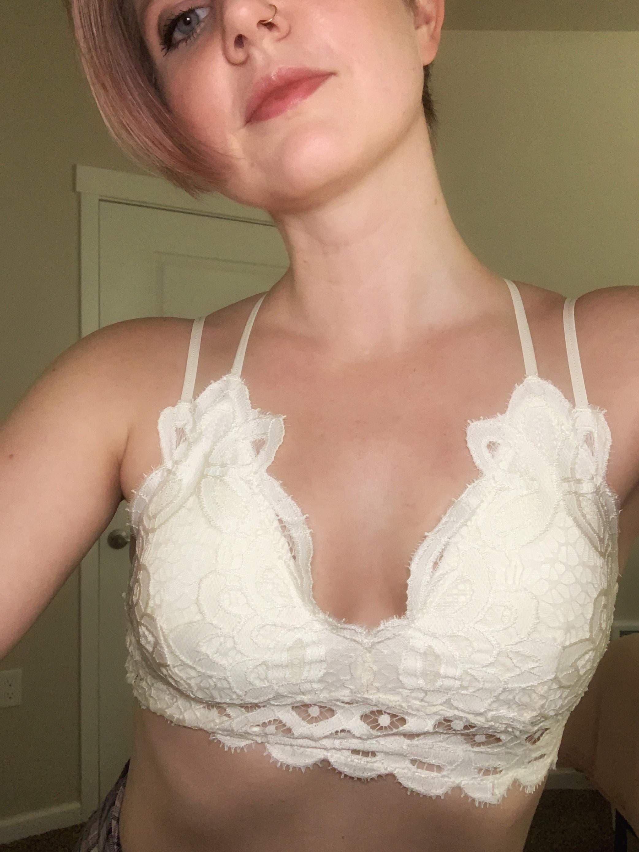 Housewife Ginger