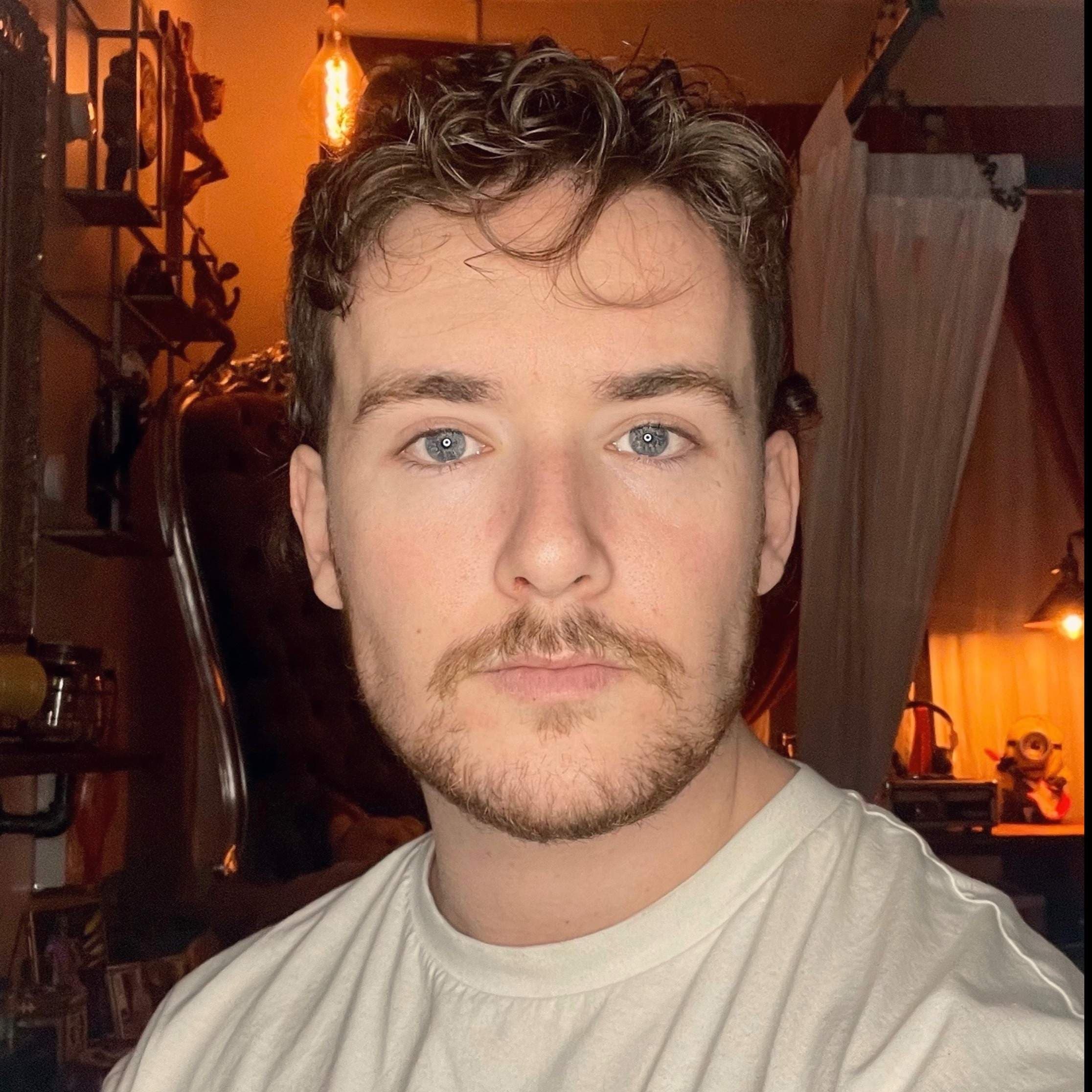 Dan Saxon