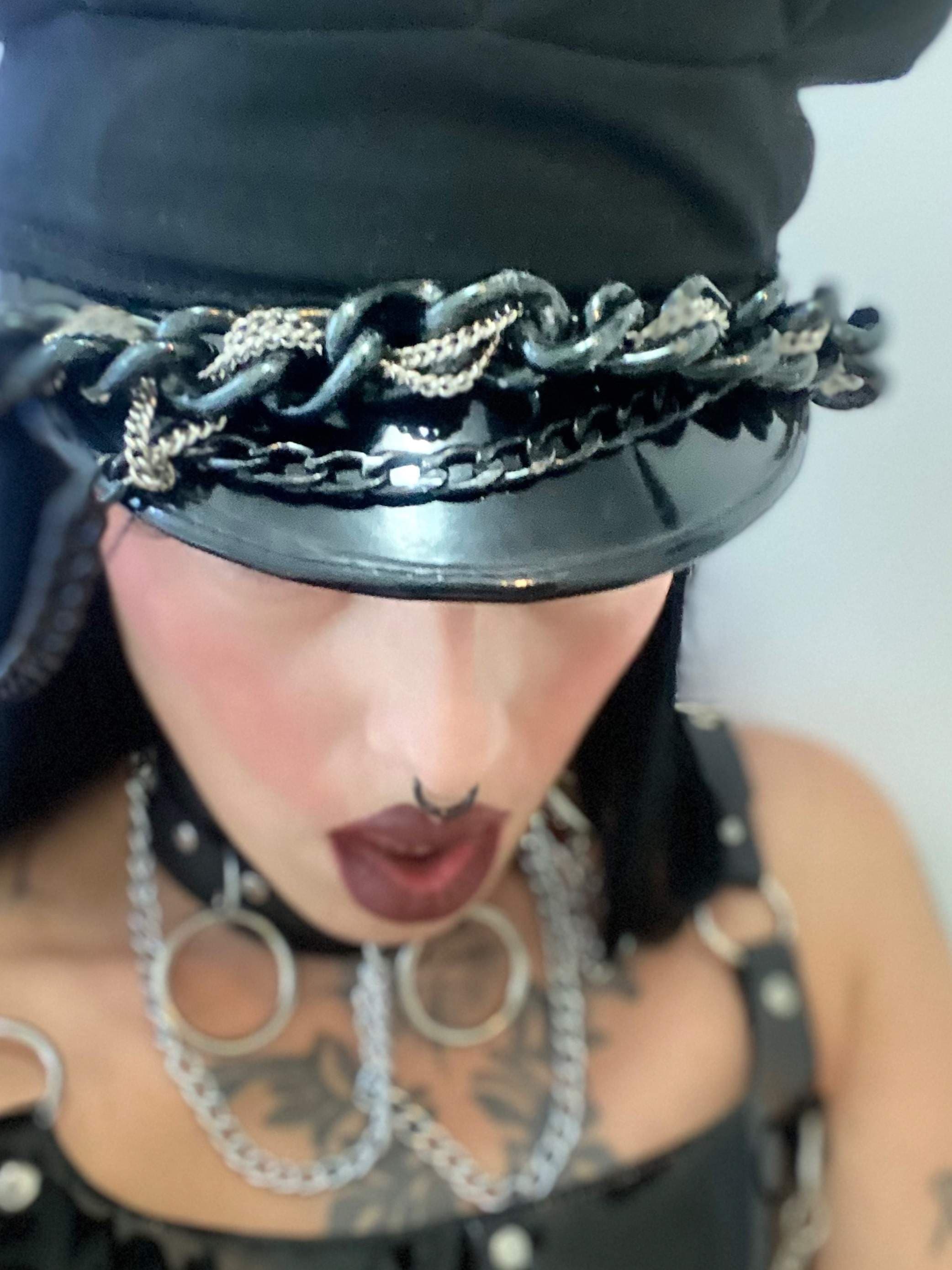 𝐌𝐈𝐒𝐓𝐑𝐄𝐒𝐒 𝐄𝐈𝐌𝐄𝐍𝐄𝐈𝐓𝐎𝐑⛓️🗝️