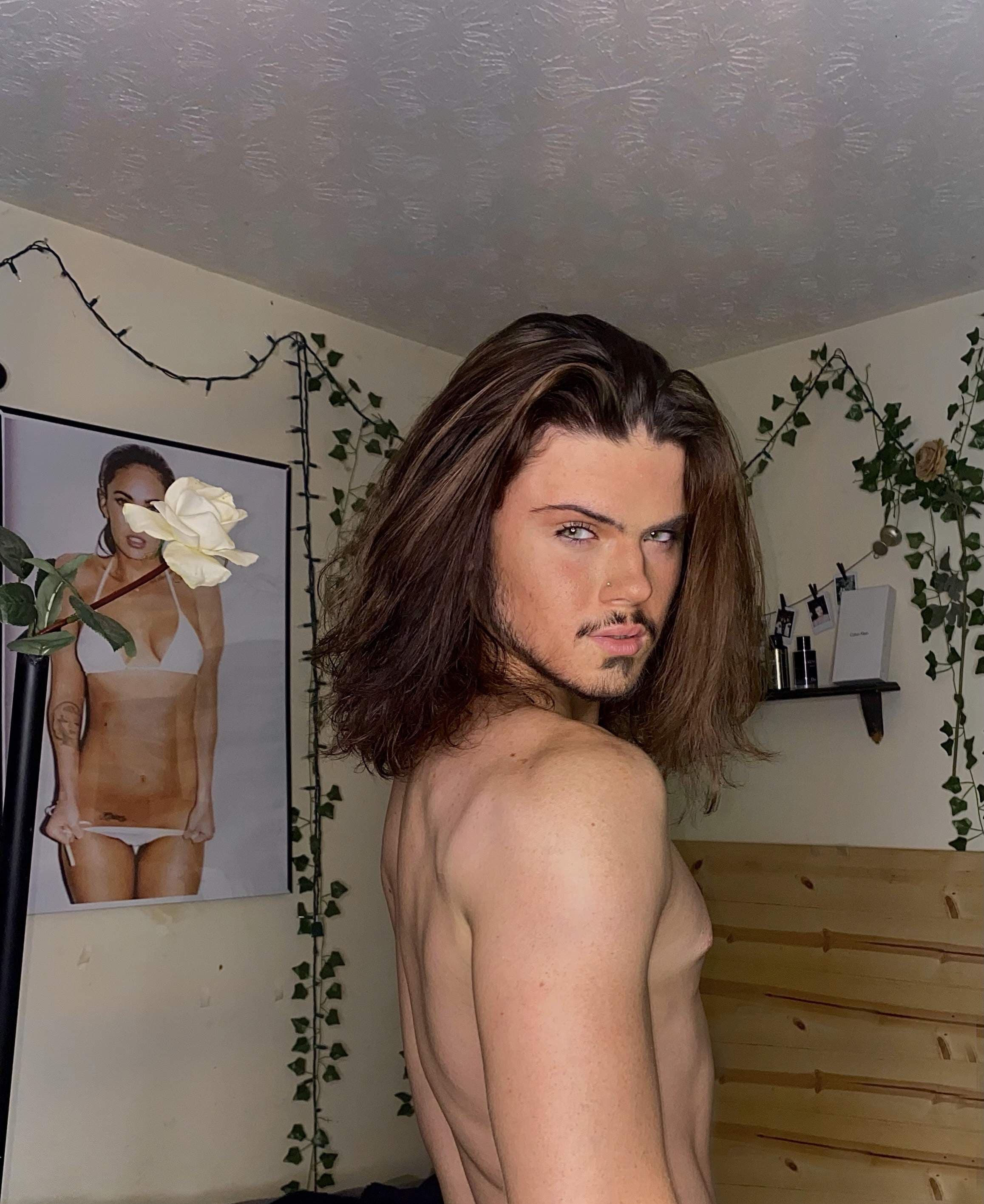TWINK ZEUS