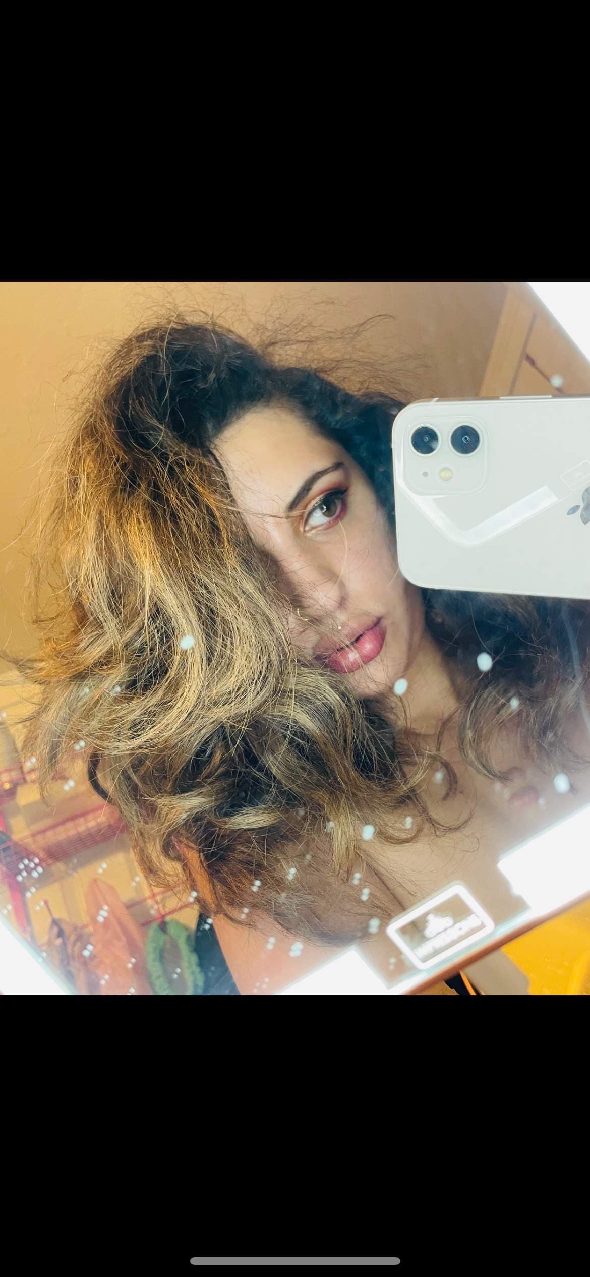CHILLBITCHCARI