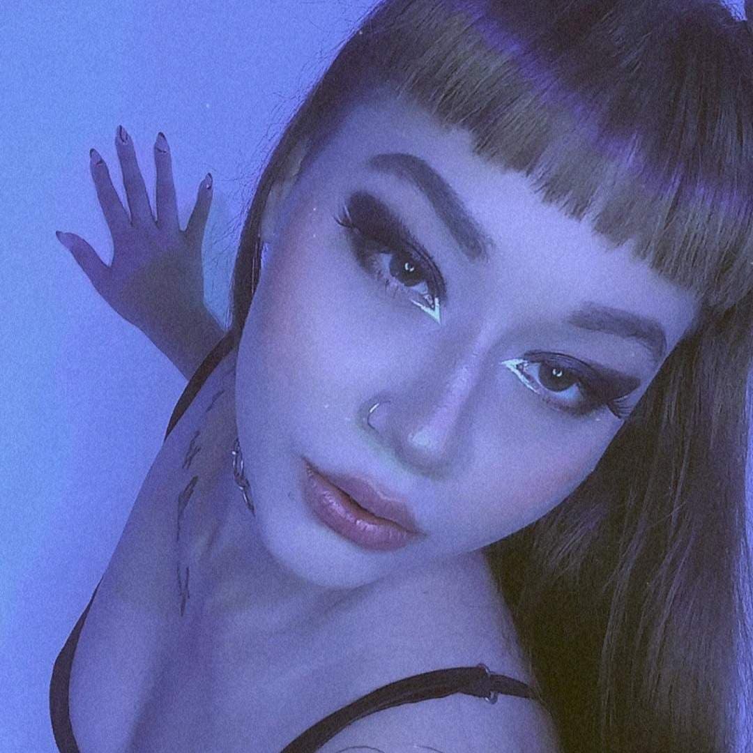 ✨Goddess Victoria R✨