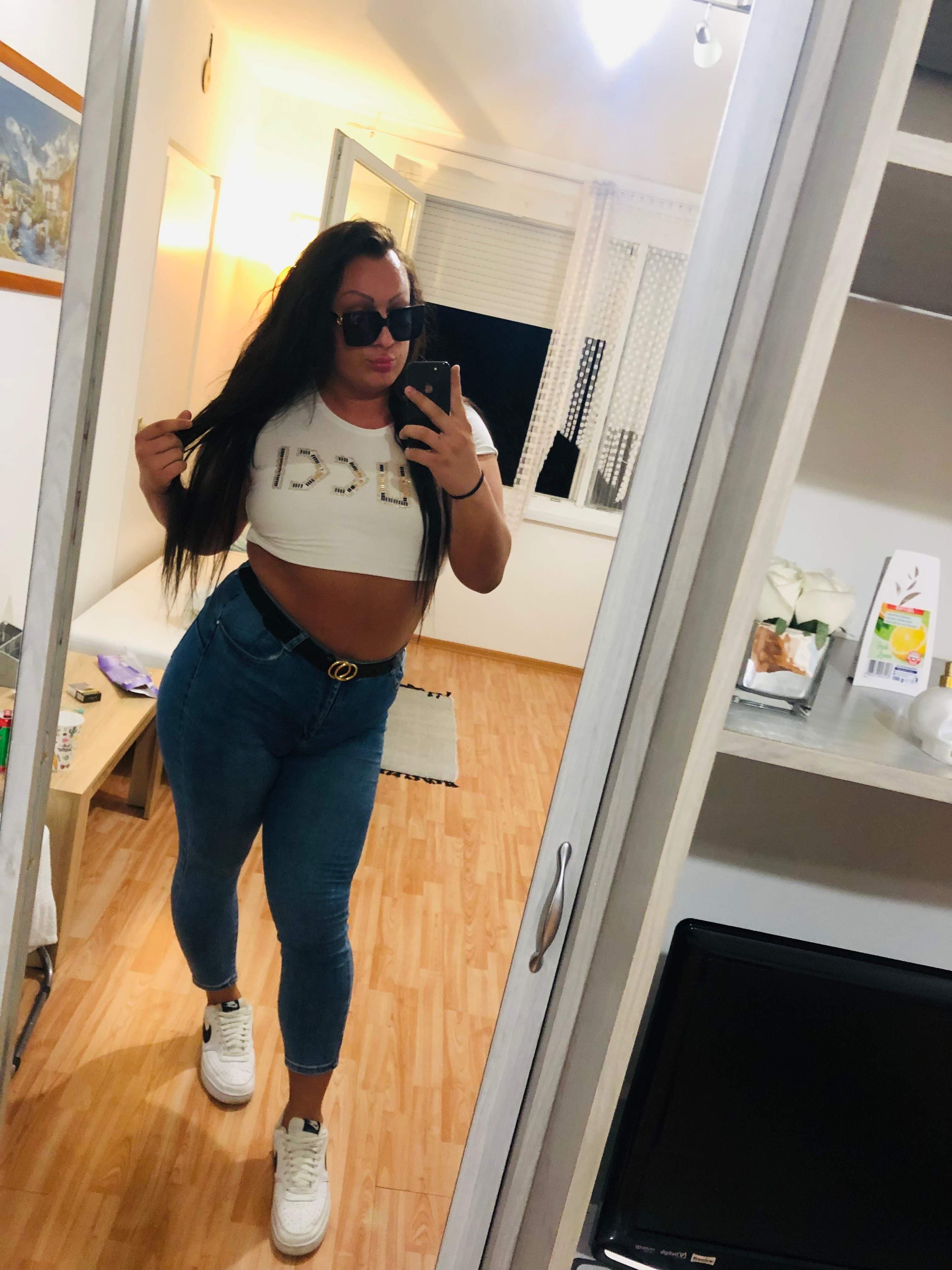 Nina Black