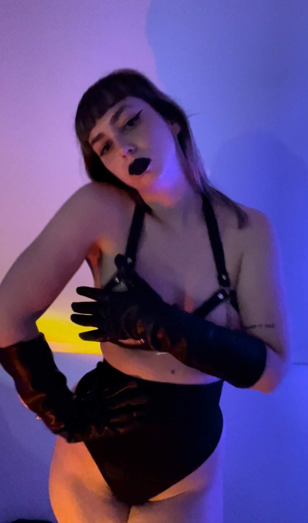 ANITA 🖤
