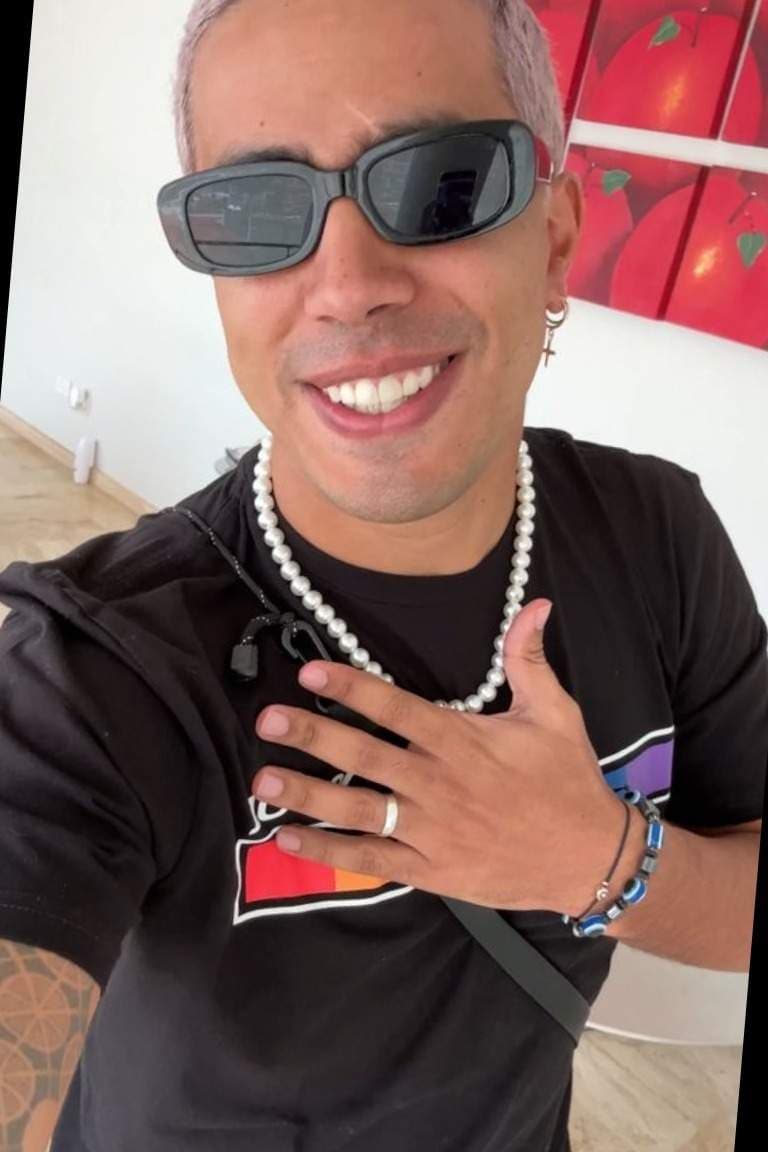 Carlos