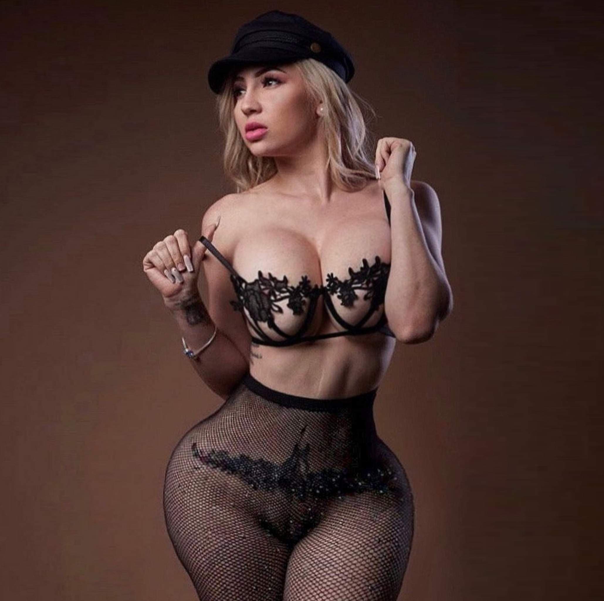 Dana Sofia