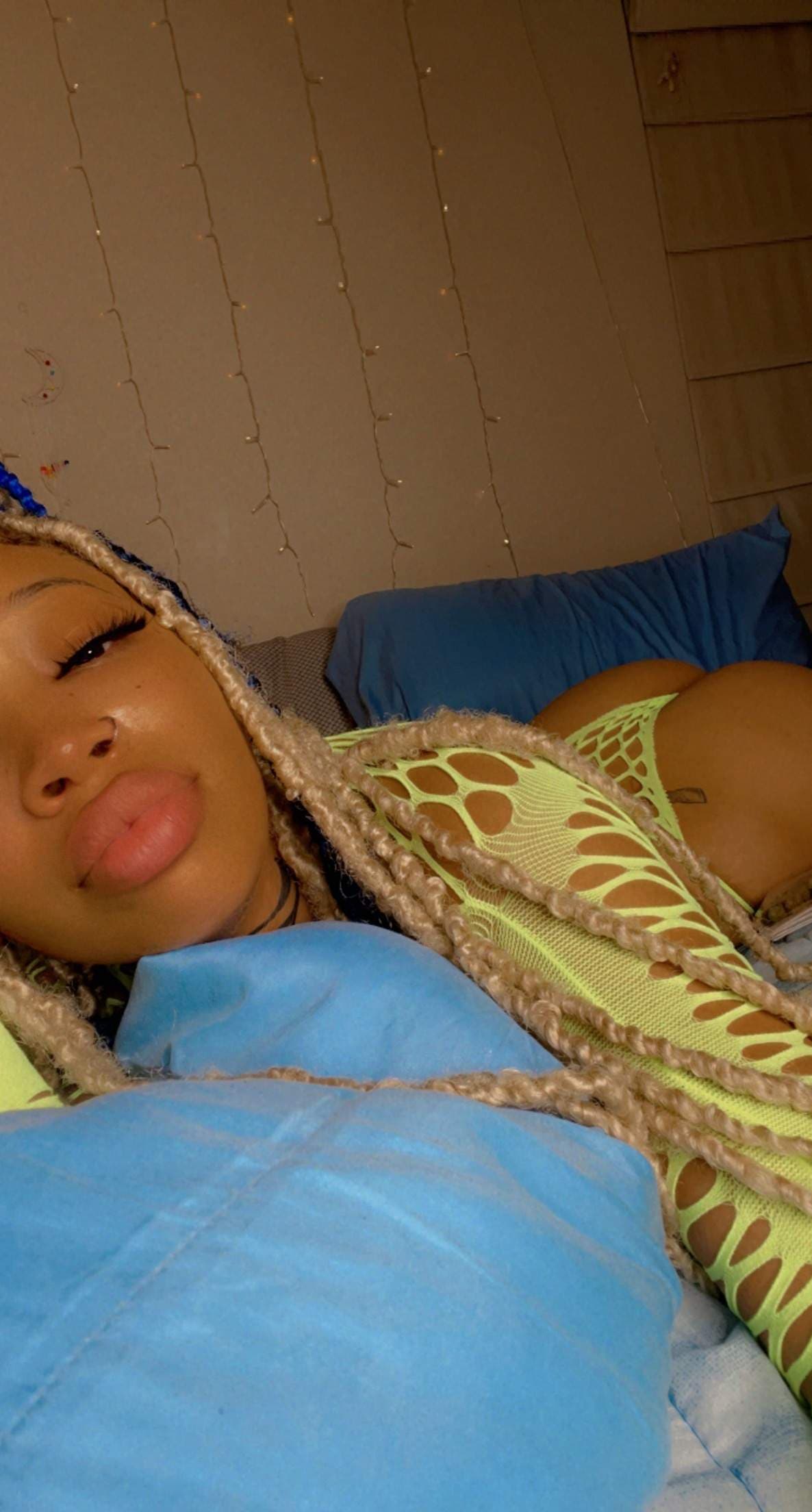 Tori Foxx 🦊