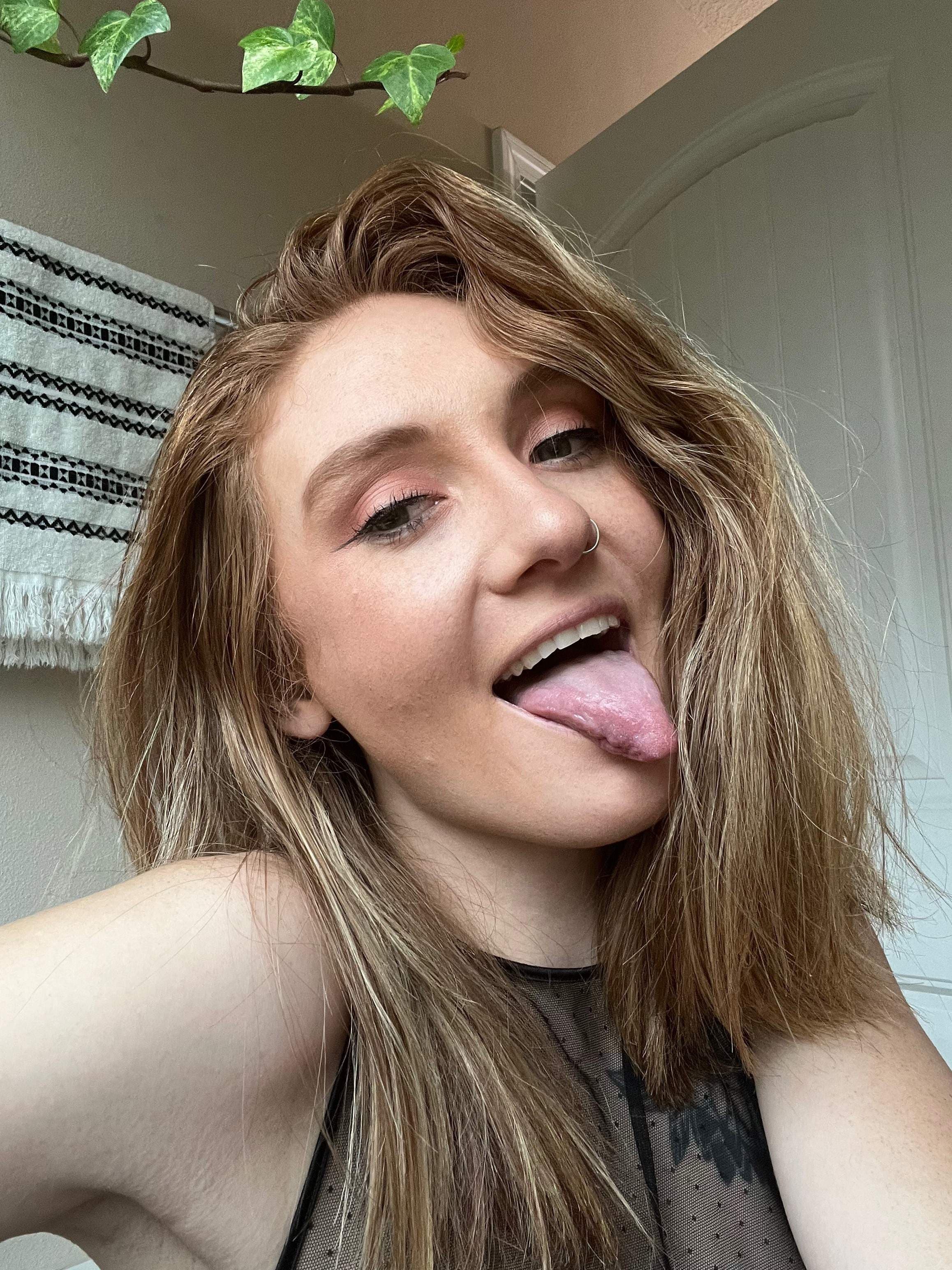 Lyla Sage