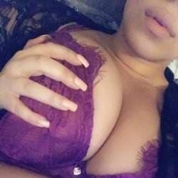 khloe kiss