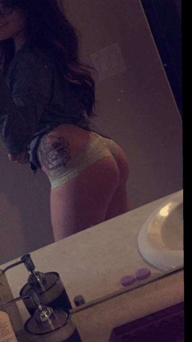 ThePetiteBrunetteBabe