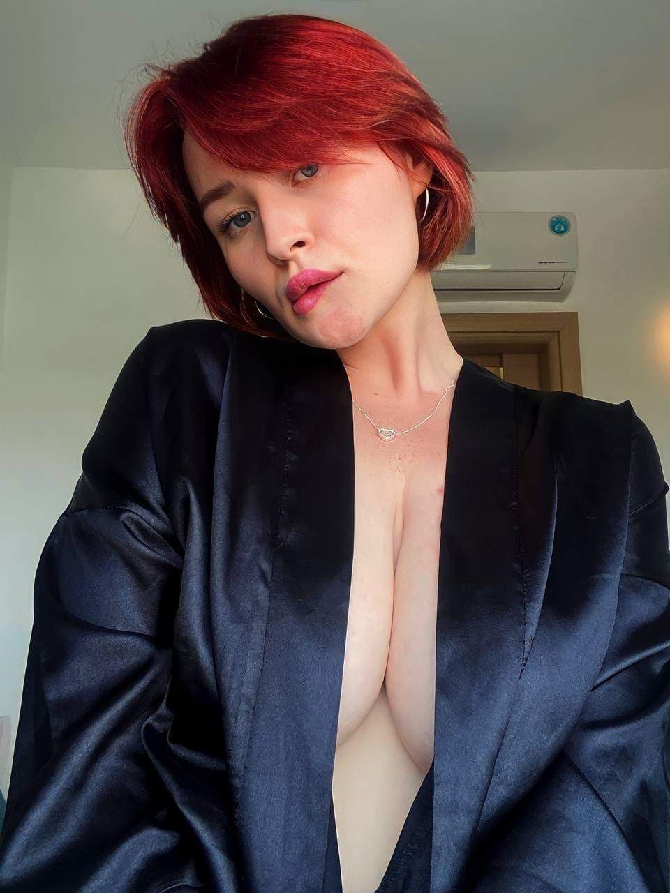 🍑Alina Candy🍑