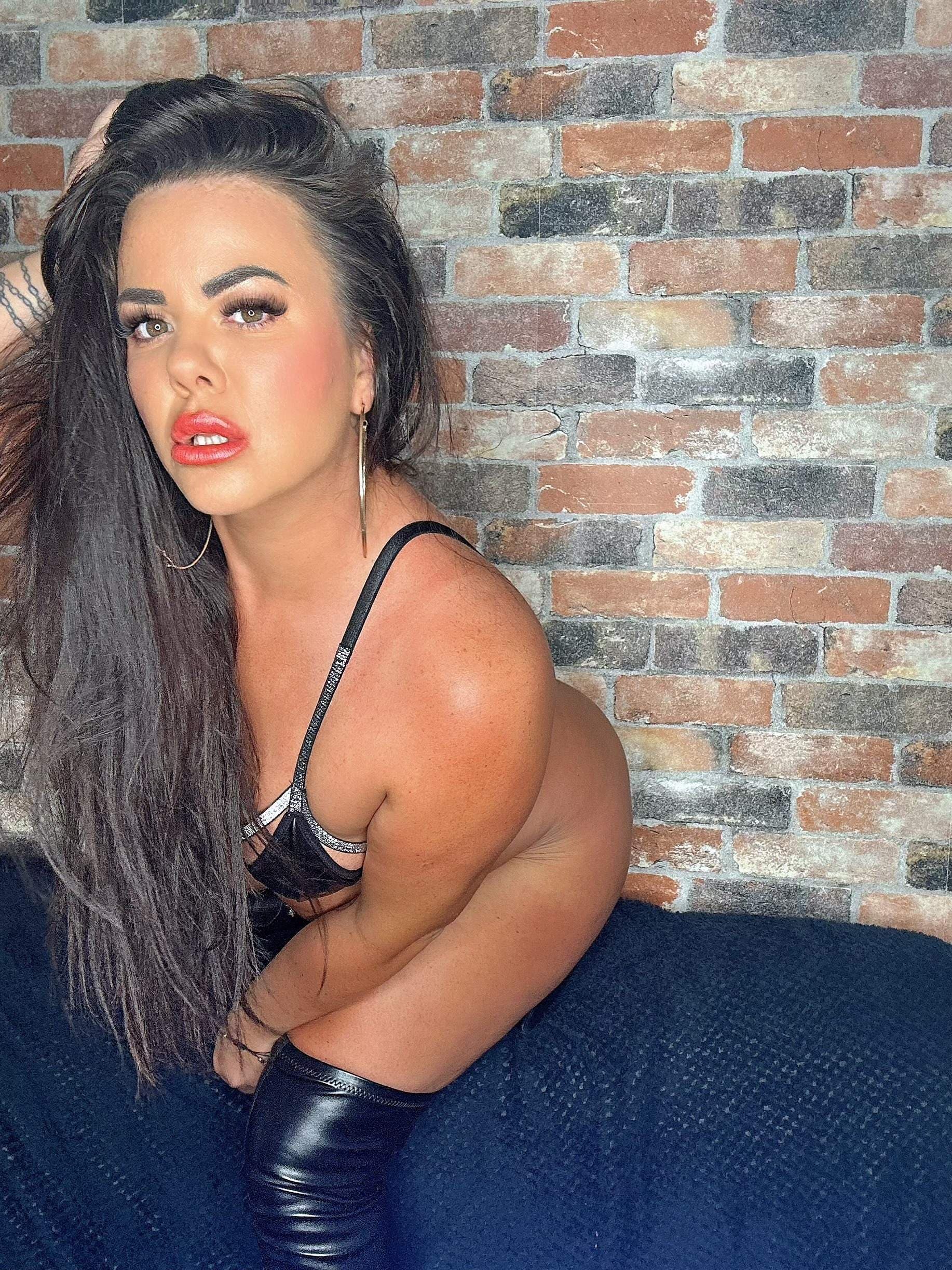Maddy 🍑