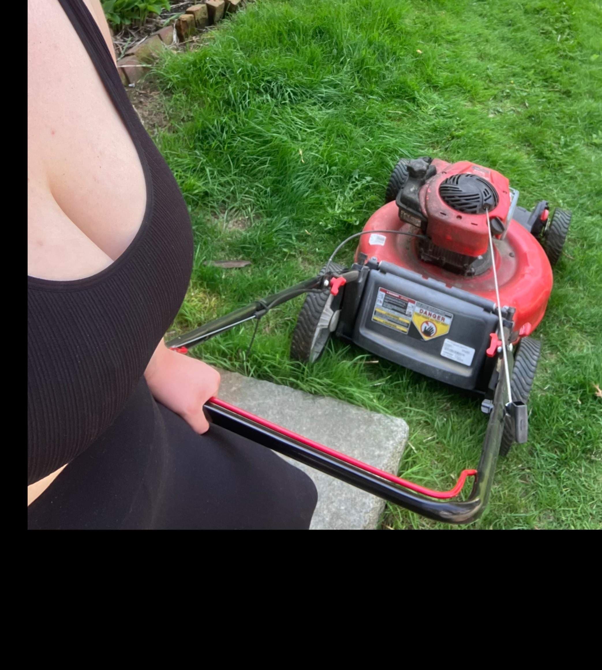 Small Engines Big Tits