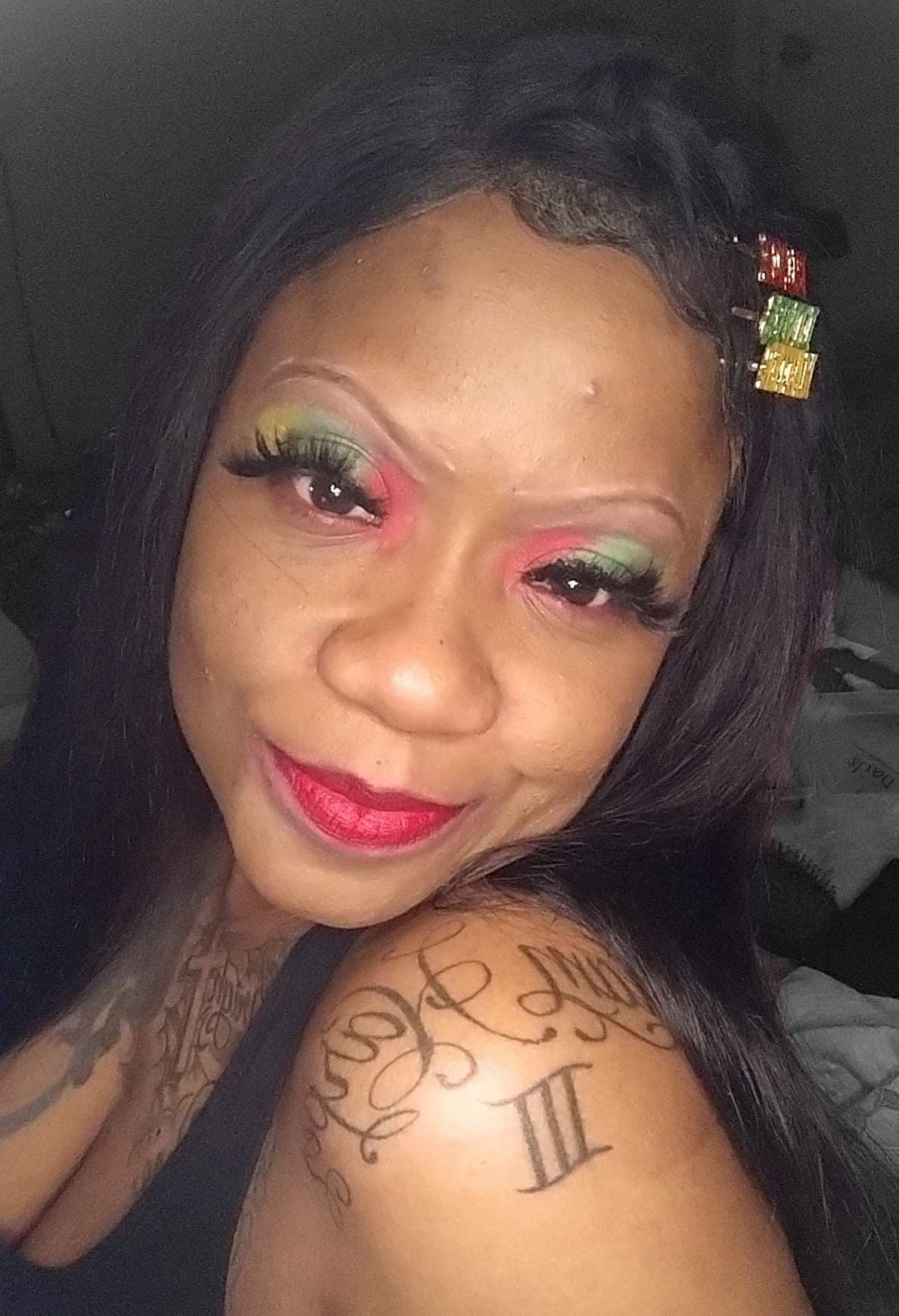 Black and aged to perfection Ms Sasha😘