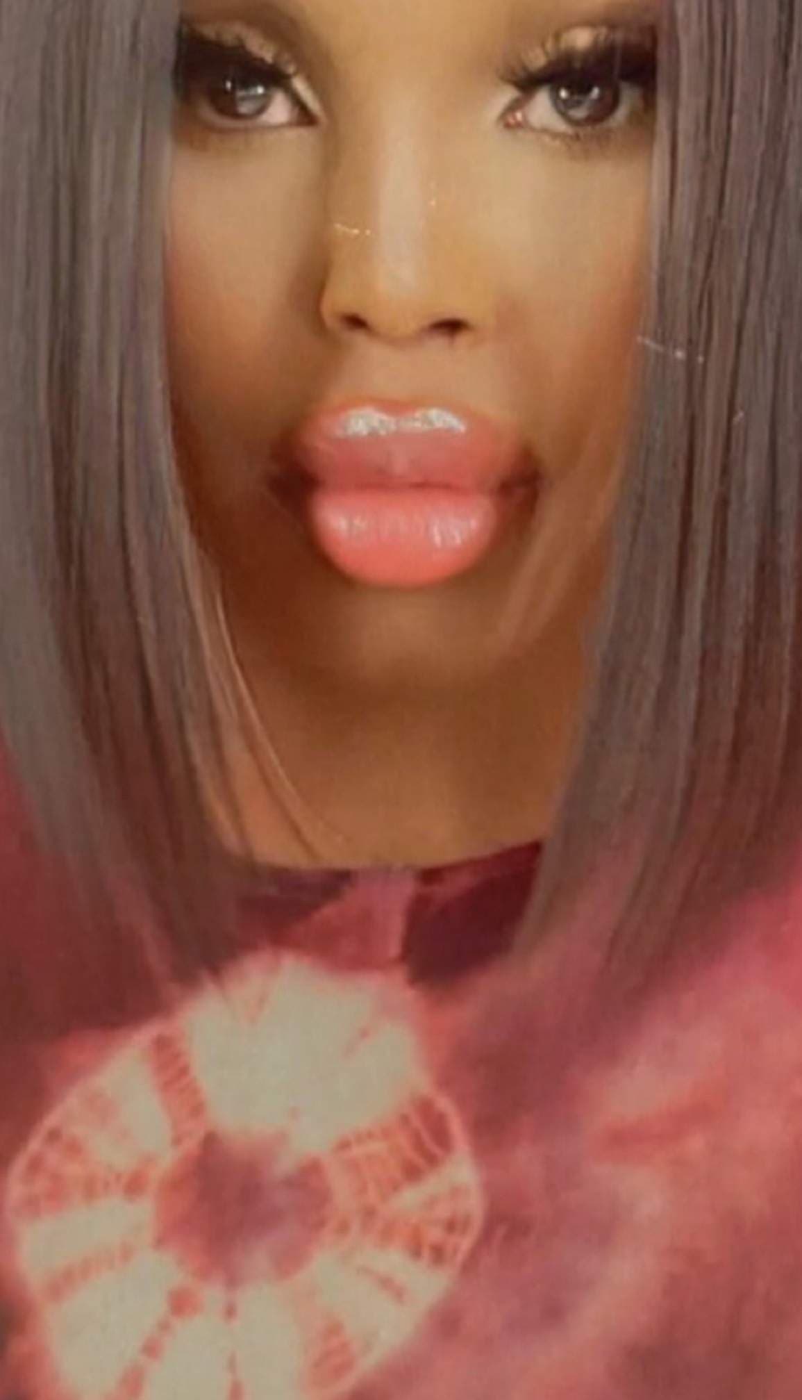 Ts😝 ebony