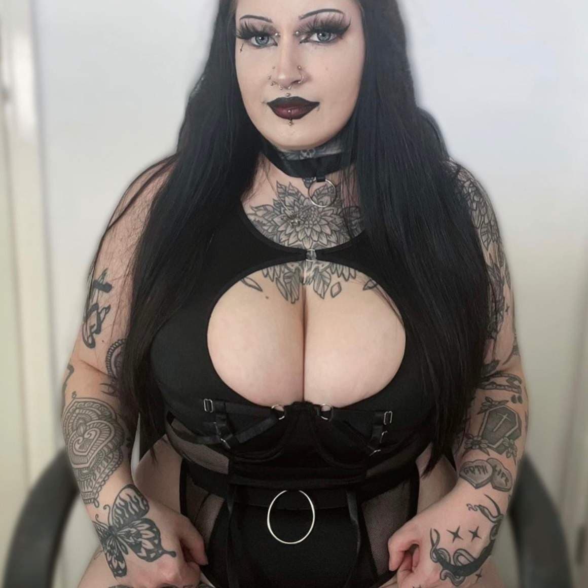 𝕾𝖝𝖙𝖆𝖓’𝖘 𝕸𝖎𝖘𝖙𝖗𝖊𝖘𝖘⚰️