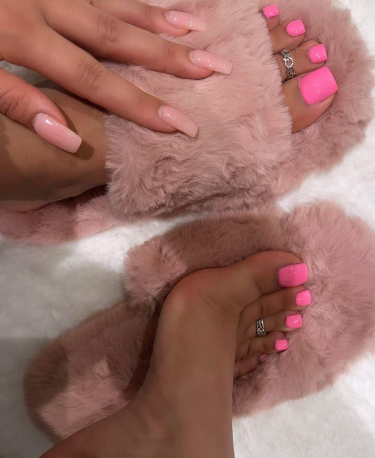 Your FAVORITE Asian FEET xx 💋🦶