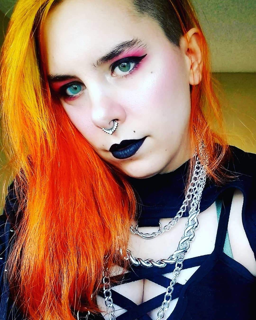 Foxy MsFoxett