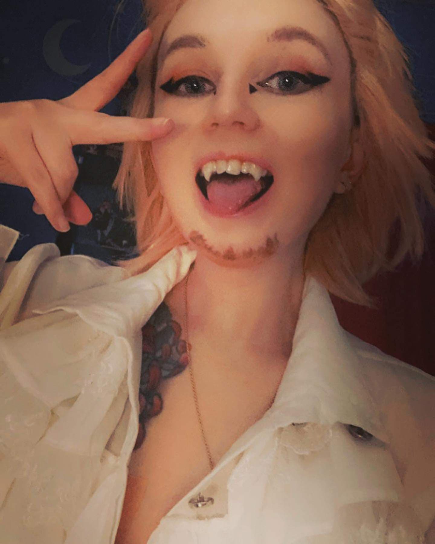 Fangy Femboi