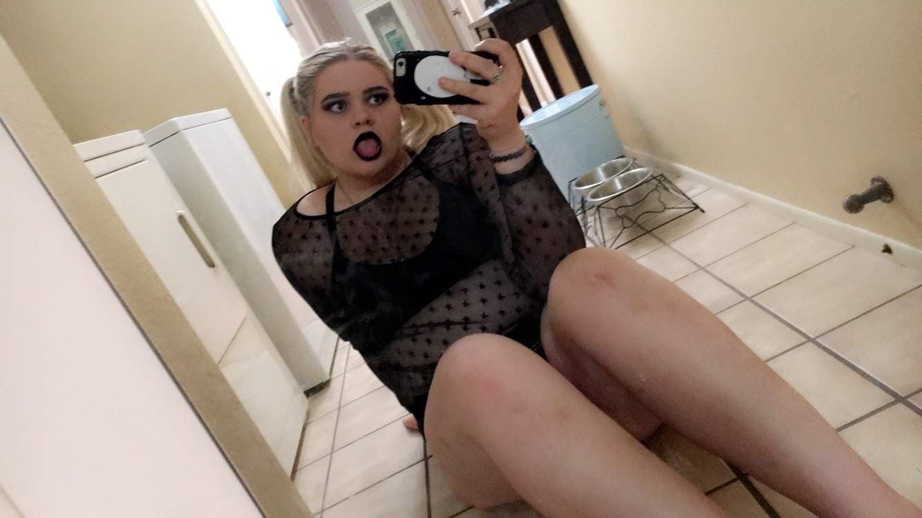 Gothicc-hoe