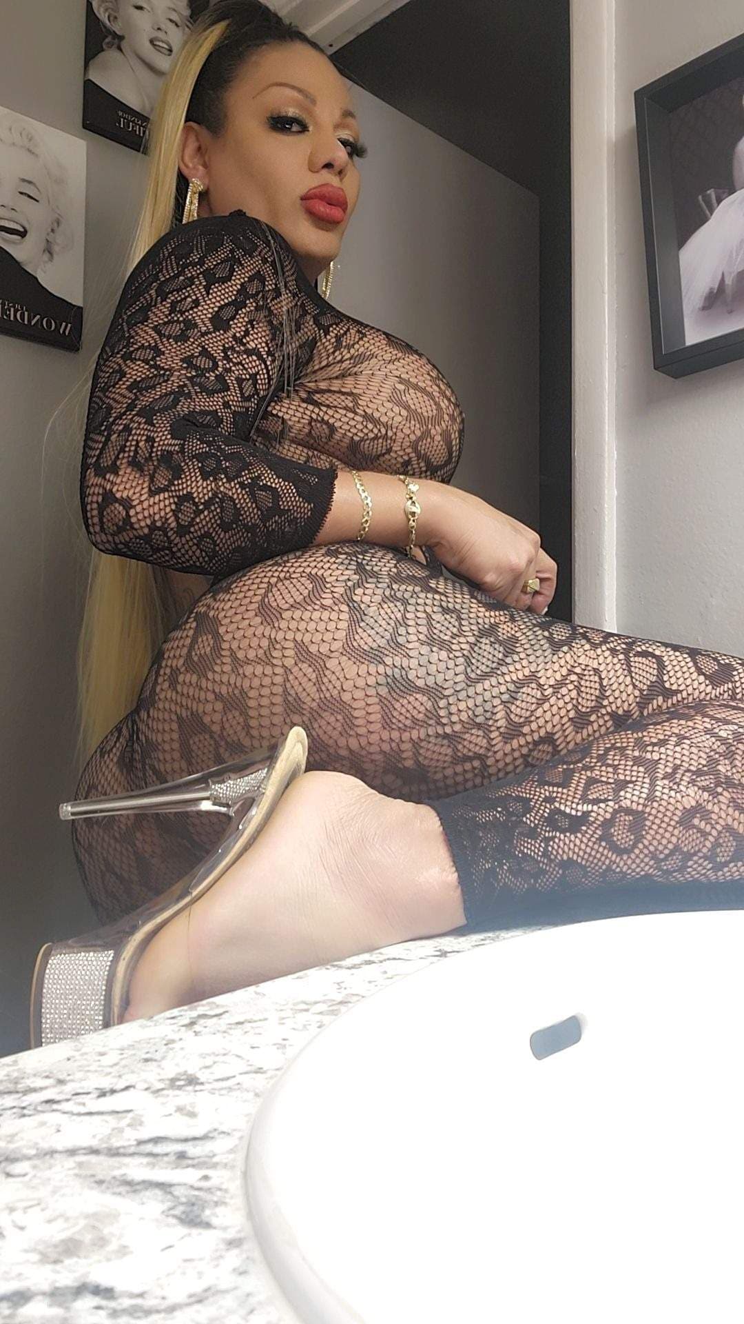 MIA DUBIA
