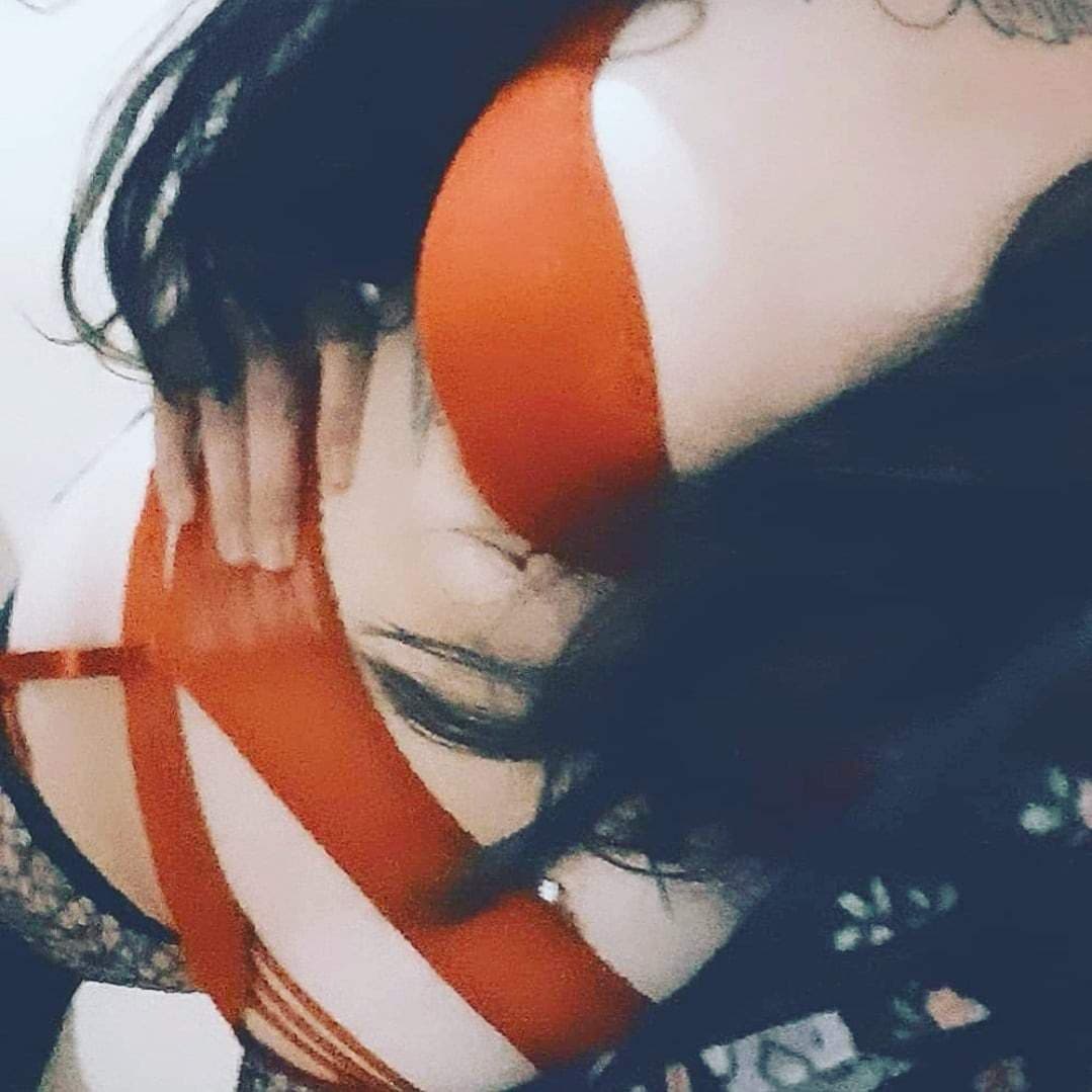 Juicy lips💋FREE👌