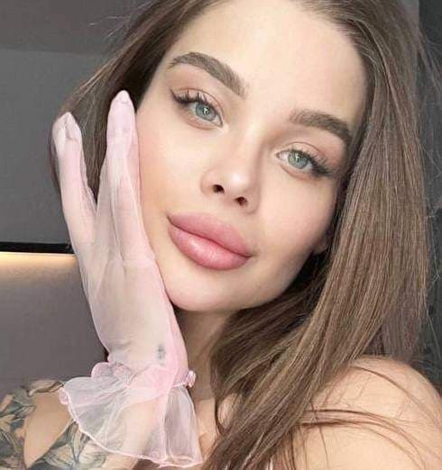 💋Bella🇺🇦