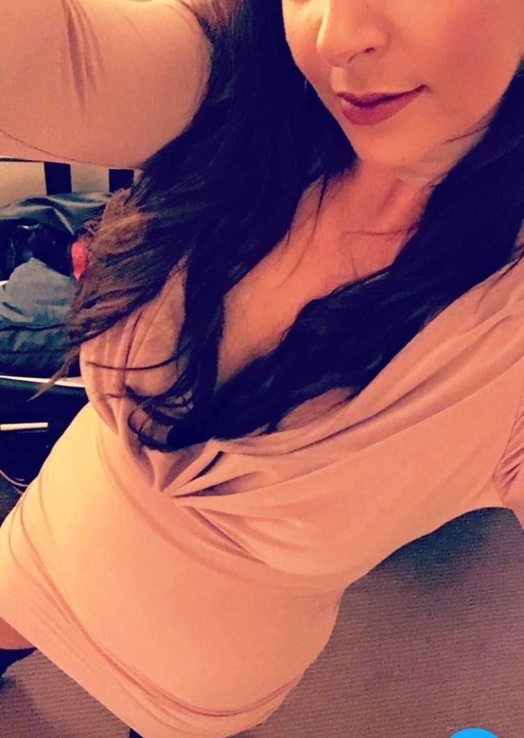 Mia Long