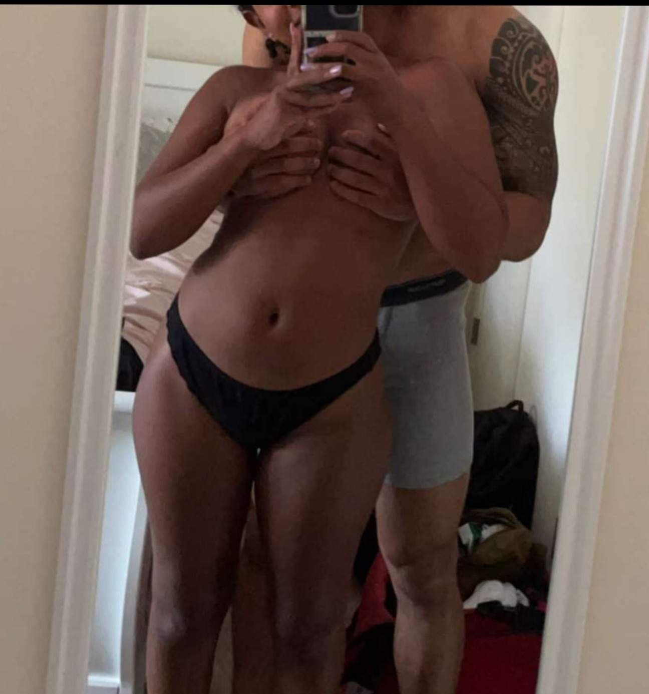 The Javi n Nicki Show 🍑🍆