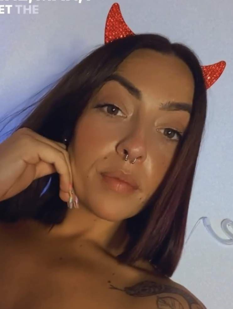 ꜱᴇxʏ ʟᴜɴᴀ 🤤🌸