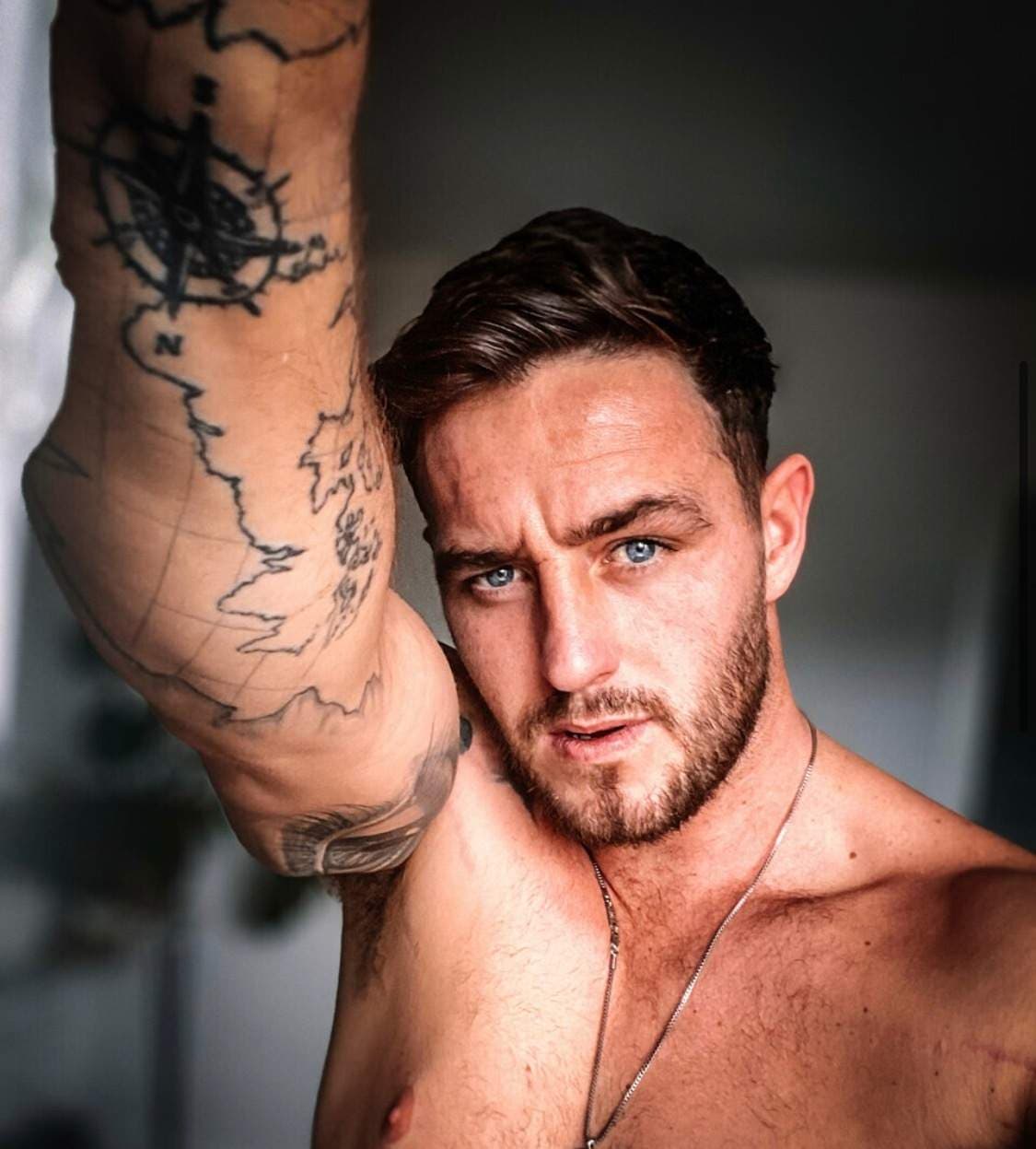 Danny blu - FREE PAGE 🧘🏻♂️🙏
