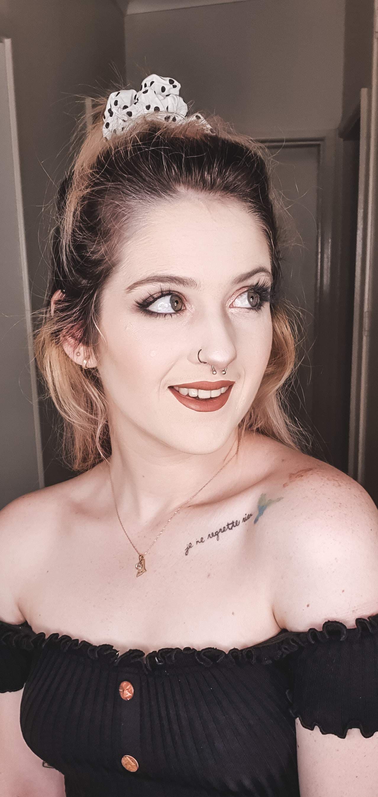 emma.