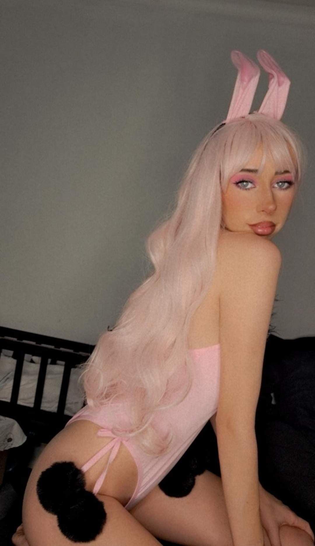 Naughty Amber