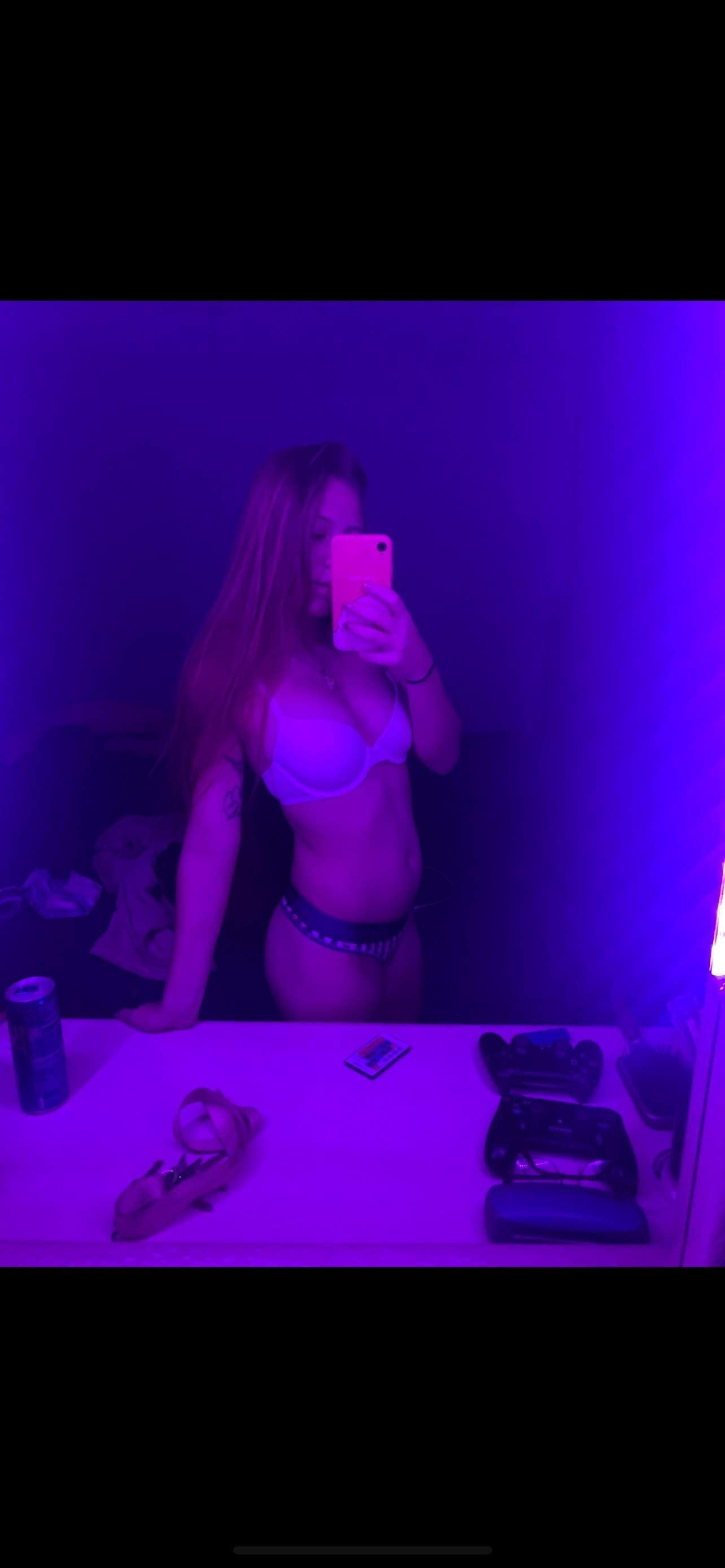 BrittneyW