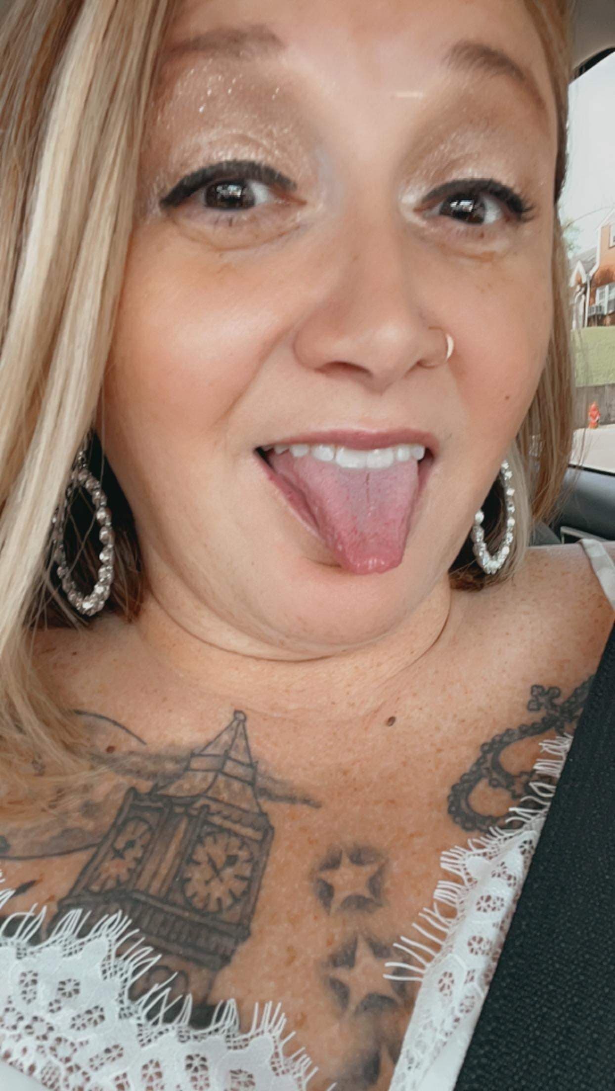 🤍♠️Midwest_hotwife_free⚫️⚪️