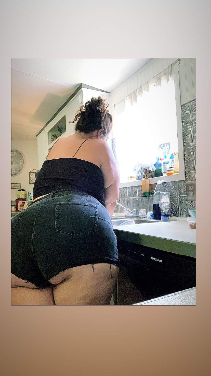 🖤 Kat 🖤